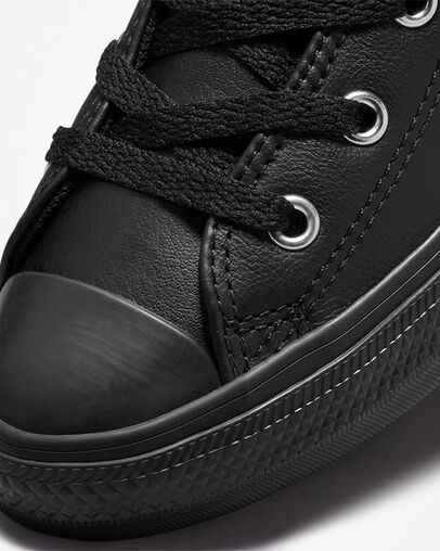Chuck Taylor All Star Leather Black/Black/Black, Detail Angle View