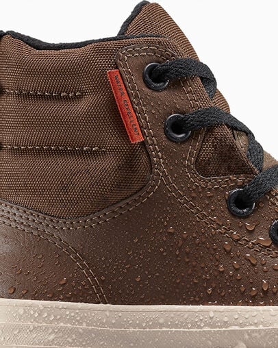 Chuck Taylor All Star Berkshire Boot Grounded/Black/Light Dune, Detail Angle View