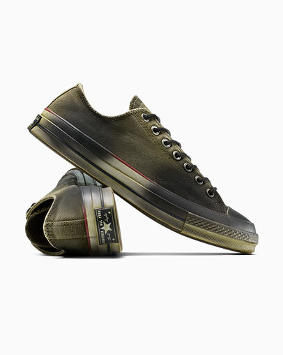 Chuck 70 Canvas Spray Paint Green Dirt Dye, Detail Angle View