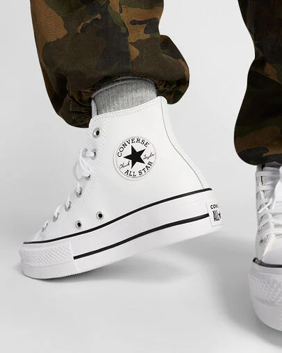 Chuck Taylor All Star Leather Platform White/Black/White, Reflective View