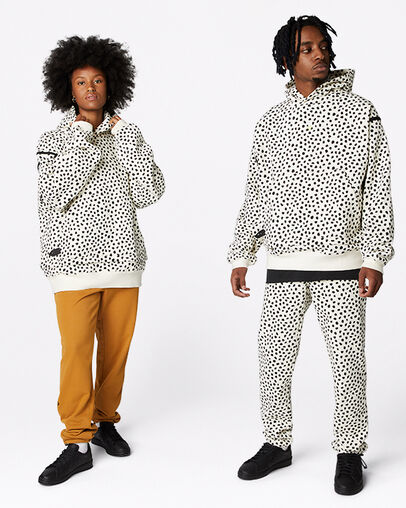 Court-Ready Cheetah Half Zip Hoodie Egret Spotted Leopard, Full Body View
