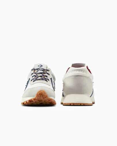 Omega Trainer Color Pop Vintage White/Vaporous Gray, Heel View