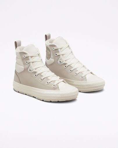 Chuck Taylor All Star Berkshire Boot Papyrus/Egret/Egret, Angled View