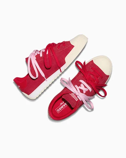 Chuck Taylor Lo Red/New Found Bloom/Egret, Angled View