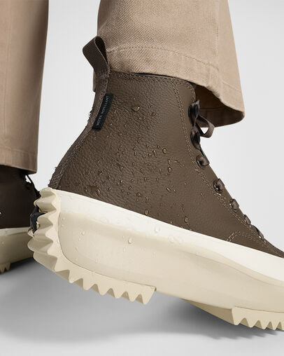 Run Star Hike Platform Weatherized Leather Trufa/Negro/Garza, On Foot Shot 2
