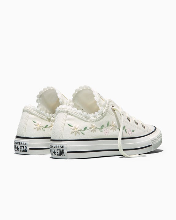 Kids' Low Top Converse - Boys & Girls Trainers | Converse.com UK