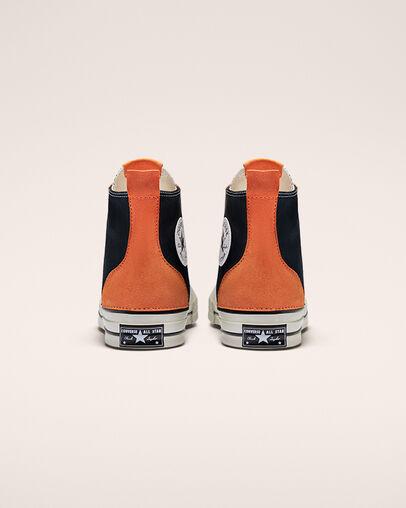 Chuck 70 Space Vintage Daim Noir/Orange, Heel View