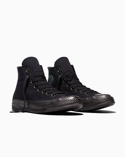 Chuck 70 Vintage Canvas Black/Almost Black/Black, Top and Side View