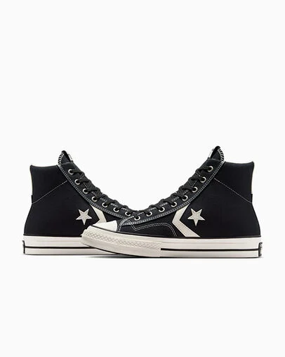 Star Player 76 Black/Vintage White, Detail Angle View