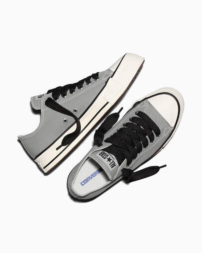 Chuck Taylor Throwback Classic Grey/Vintage White, Angled View