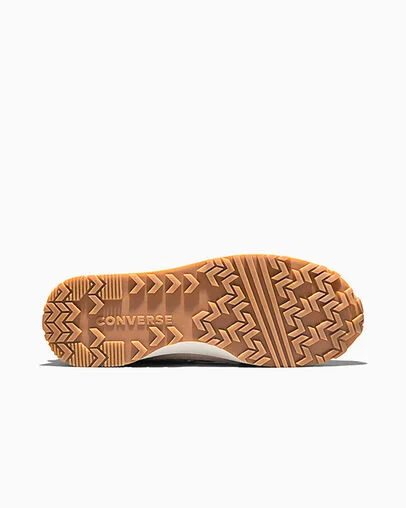 Omega Trainer SE Classic Ecru/Vintage White/Gum, Outsole View