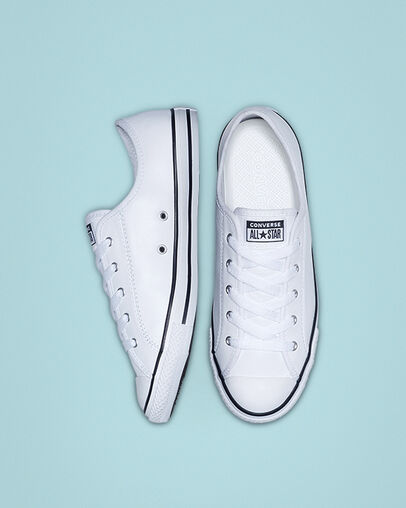 Chuck Taylor All Star Dainty Canvas White/Black/White, Top and Side View