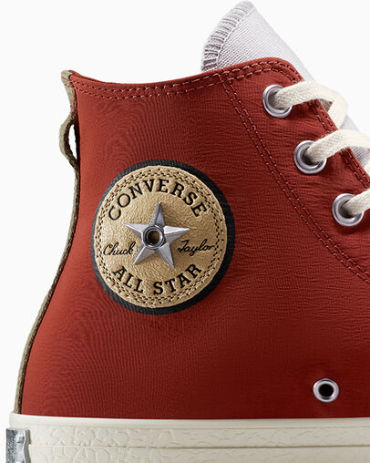 Converse x NARUTO SHIPPUDEN Gaara Chuck Taylor All Star Ritual Red/Natural Ivory/Zwart, Detail Angle View
