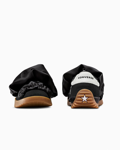 Run Star Trainer Ruffle Black Ruffles, Heel View