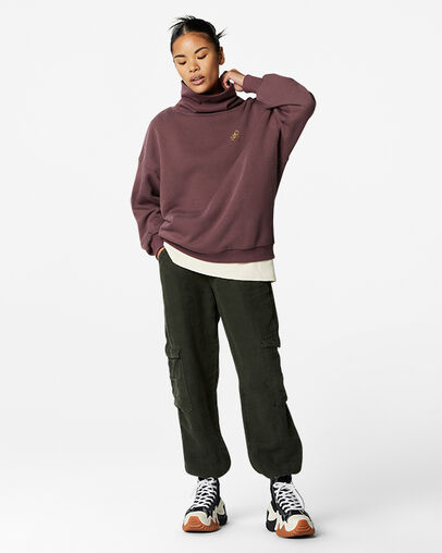 Pull-over &agrave; col montant avec patch Chuck Taylor Vin sombre, Full Body View