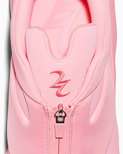 SHAI 001 Blush, Detail Angle View