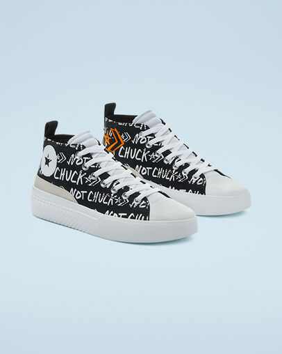 UNT1TL3D Digital Terrain Black/White/Orange, Angled View