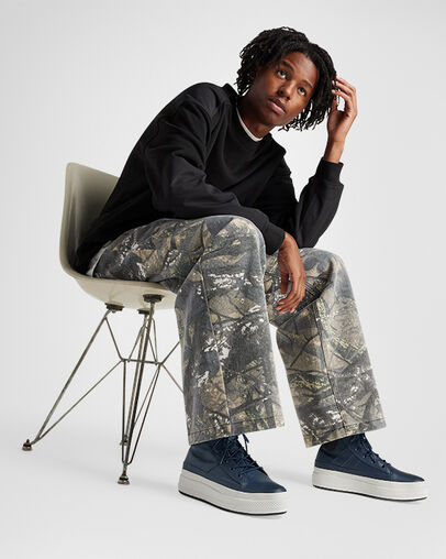 Chuck Taylor All Star Equip Waterproof Navy/Navy/Egret, On Foot Shot 2