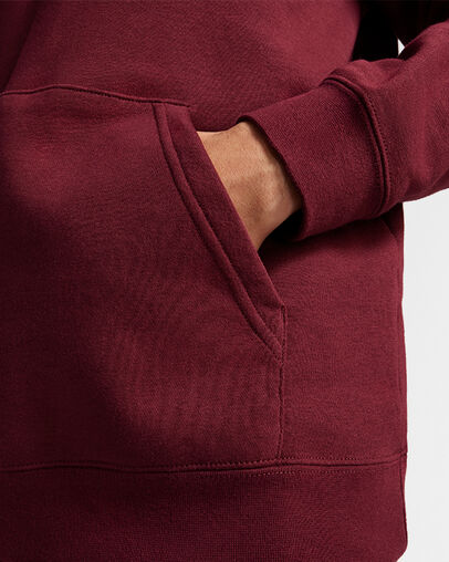 Converse Go-To All Star Patch Standard-Fit Fleece Pullover Hoodie Deep Bordeaux, Detail View