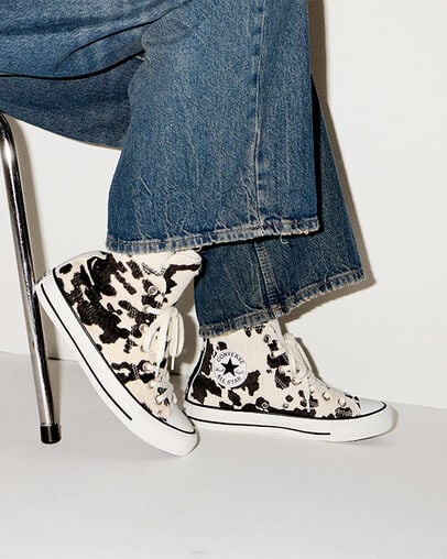 Chuck Taylor All Star Cow Print Pony Hair Egret/Mudguard/Black, On Foot Shot 2