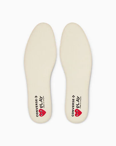 PLAY Comme des Garçons Single Heart Chuck 70 Black/Red/Egret, Reflective View