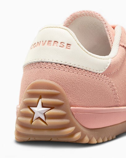 Run Star Trainer Flamingo Fade/Egret, Detail Angle View