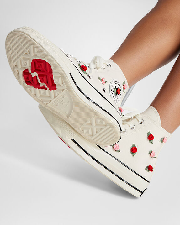 Chuck 70 Valentine's Day Egret/Rot/Lt Jellyfish Jitter
