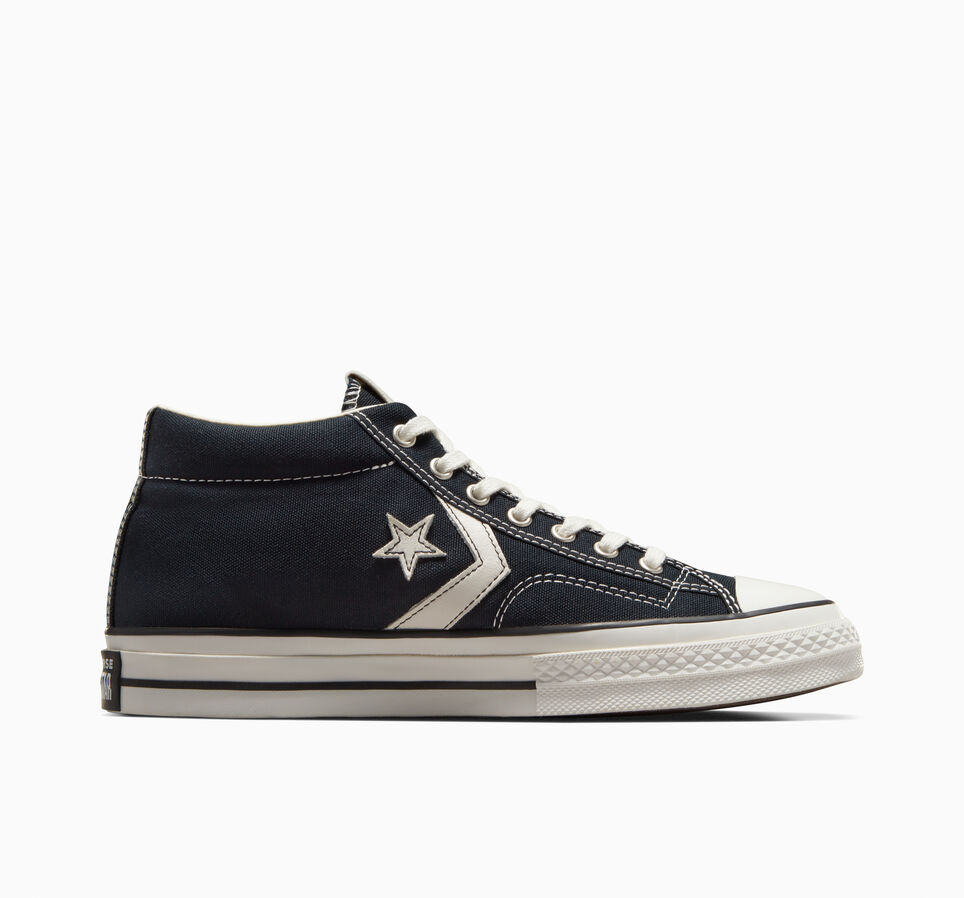 Star Player 76 Black/Vintage White/Egret