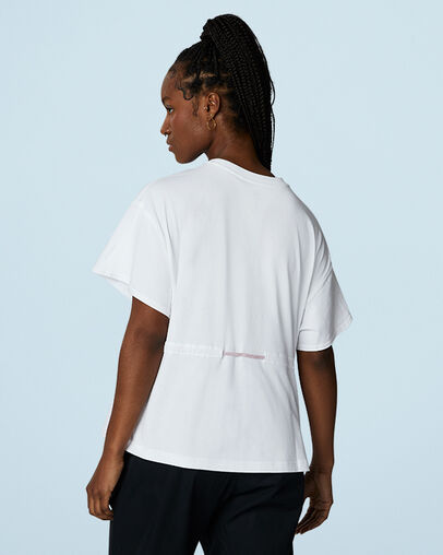Cinch Tie Cut-and-Sew-T-Shirt. White, Back View