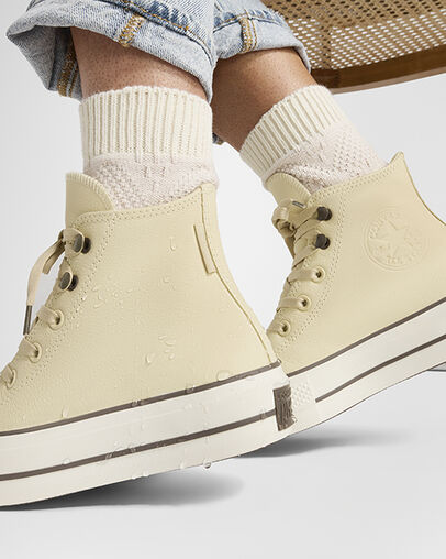 Chuck Tayor All Star Lift Platform Weatherized Leather Glaseado miso/Trufa/Garza, Reflective View