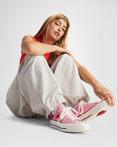 Chuck 70 Valentine's Day Lt Jellyfish Jitter/Red/Egret, On Foot Shot 2