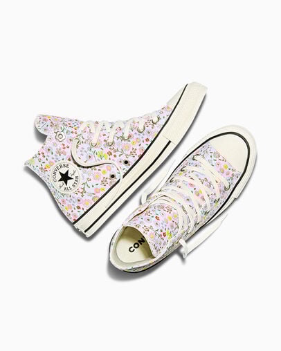 Chuck Taylor All Star Floral Accent Egret/Egret/Cherry Balm, Angled View