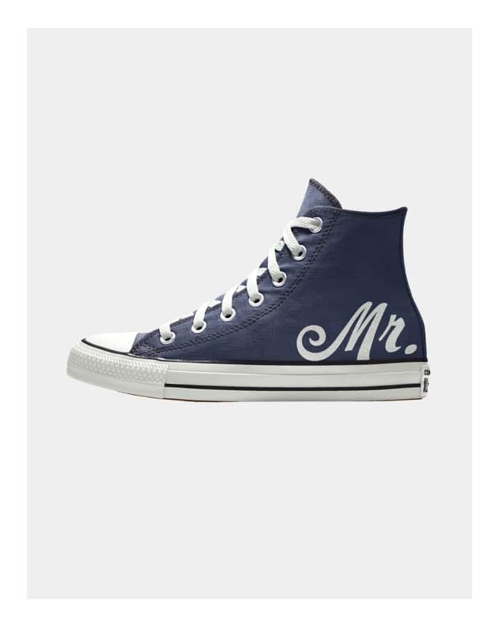 High top with Mr print