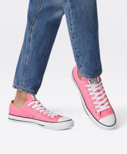 Converse roses