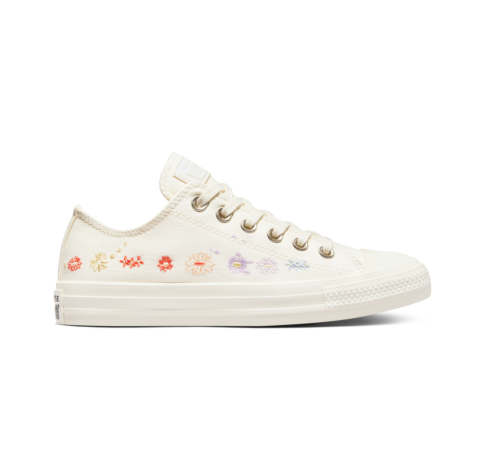 Chuck Taylor All Star Embroidered Floral