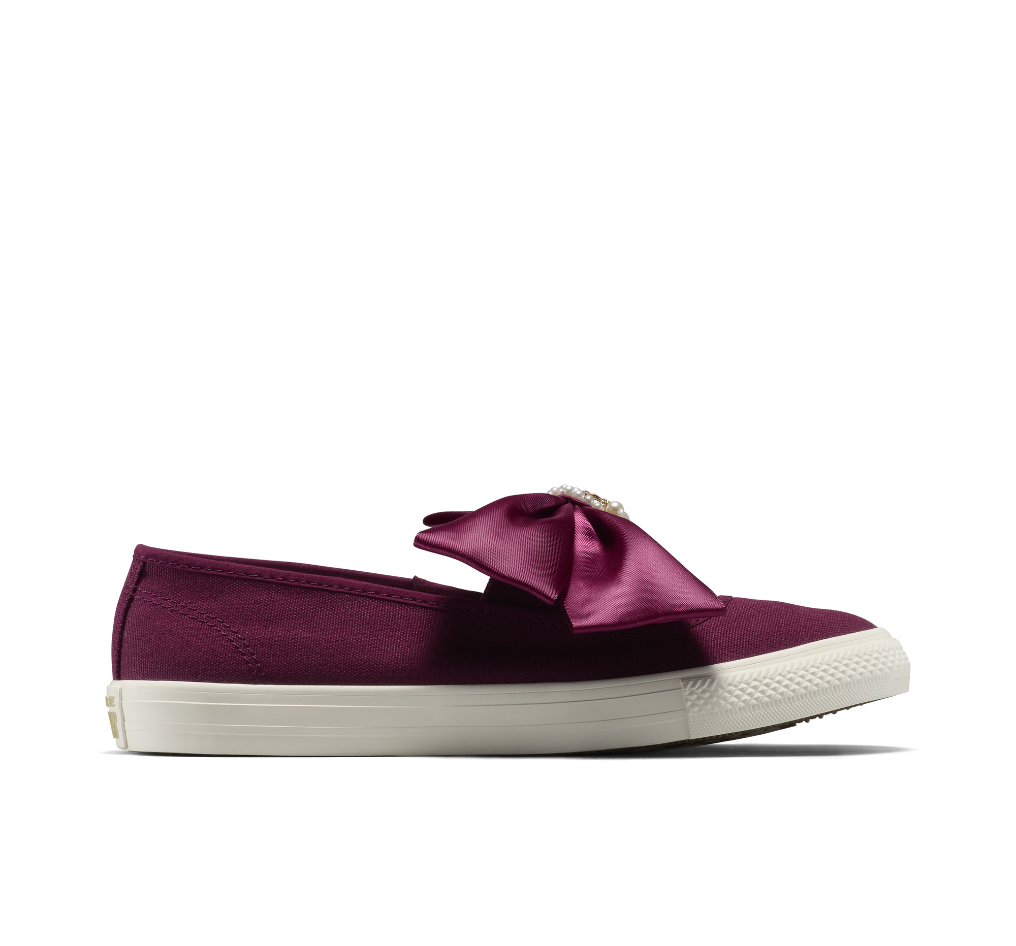 Chuck Taylor All Star Dainty Ballerina Charms Women's Low Top Shoe